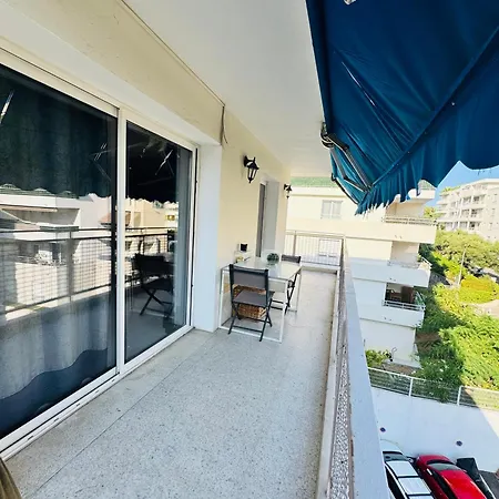 Large F3, Beach, Center Apartmán *